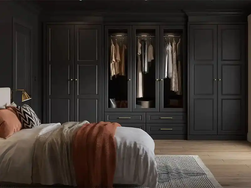 traditional bedroom fitters