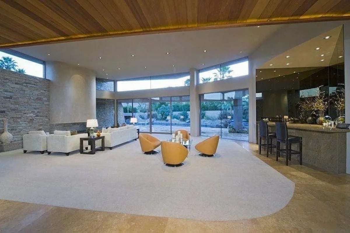 Read more about the article 5 Things to Consider When Choosing a Kitchen Floor