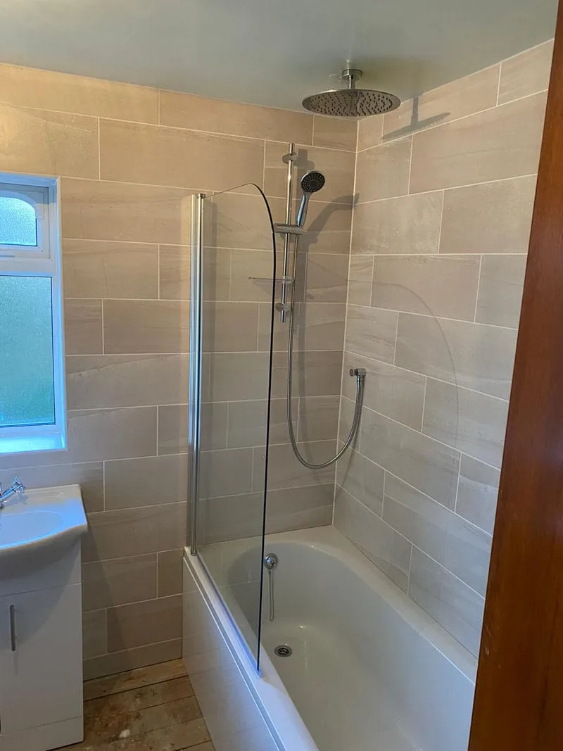 Read more about the article Mr and Mrs Midgelow Bathroom, Sandiacre