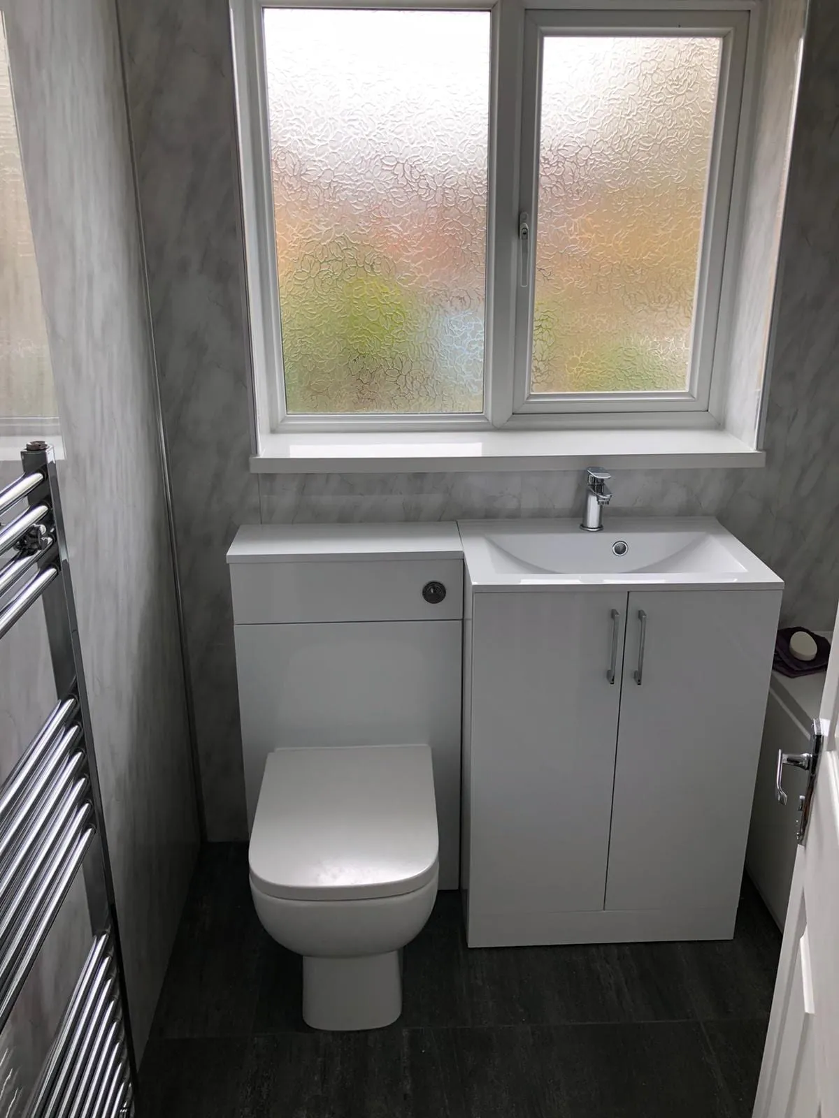 Read more about the article Mr and Mrs Windmills Bathroom, Long Eaton