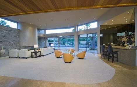 5 Things to Consider When Choosing a Kitchen Floor