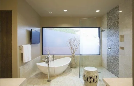 Relaxing Bath Ideas: A Relaxing Bath Can Take Your Mind Off Anything.